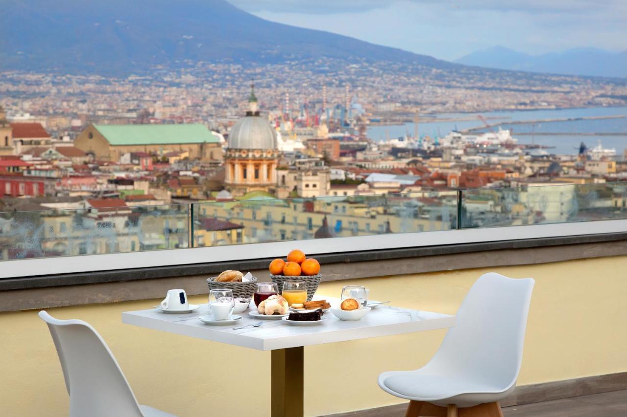 Hotel Palazzo Sant'Antonio Napoli Esterno foto